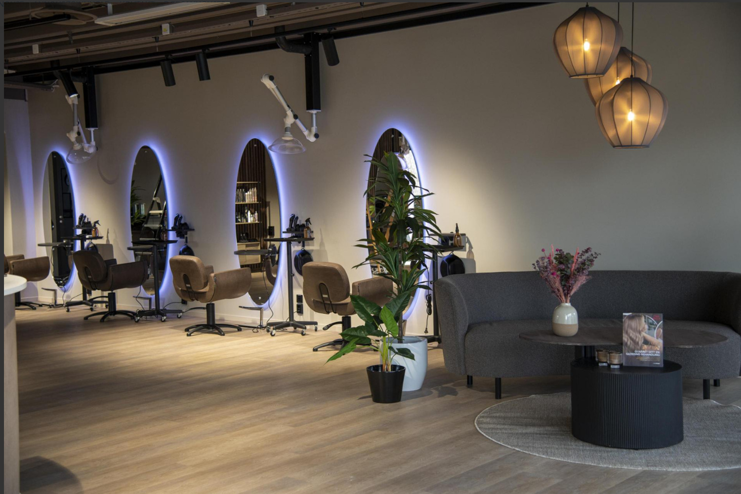 ME 50 in environment hairdresser